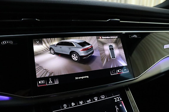 Audi Q8 22 of 27
