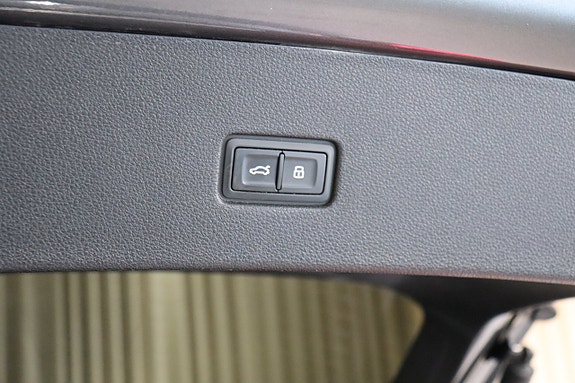 Audi Q8 8 of 27