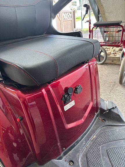 Product image 9 of 10