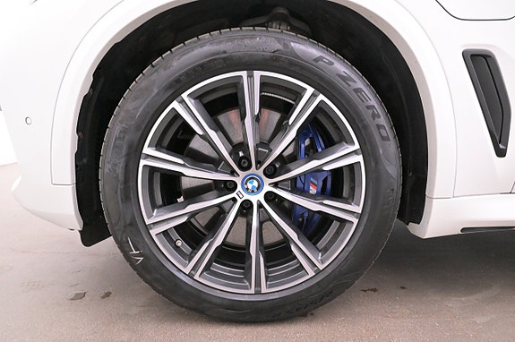 BMW X5 27 of 27
