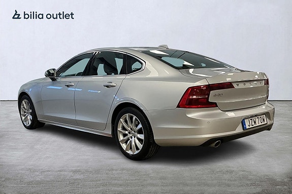 Volvo S90 4 of 5