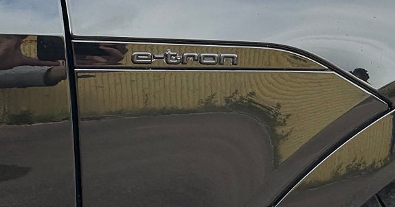 Audi Q8 14 of 23
