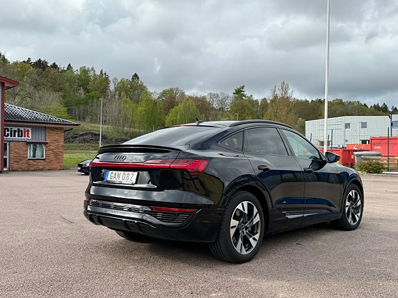 Audi Q8 8 of 23