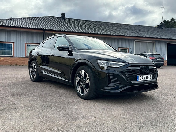 Audi Q8 13 of 23