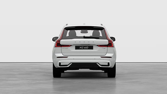 Volvo XC60 4 of 5