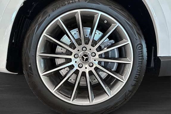 Mercedes-Benz GLE350 de 5 of 5