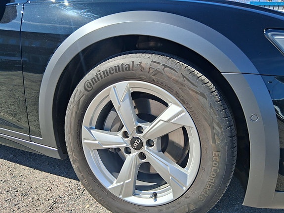 Audi A6 allroad 21 of 26