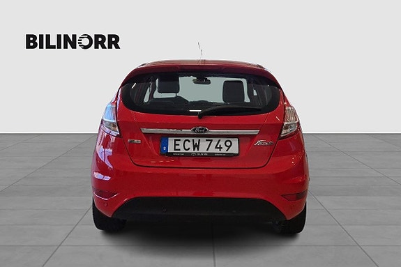 Ford Fiesta 4 of 5
