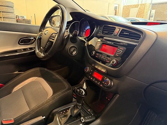 Kia Ceed 9 of 13