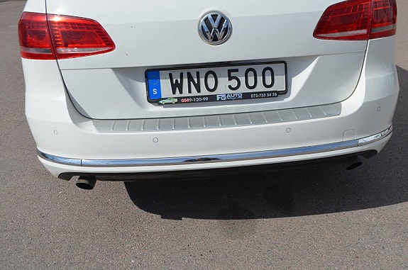 Volkswagen Passat 25 of 27