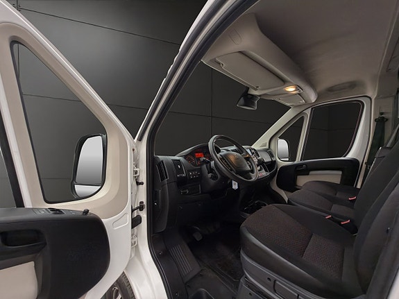 Peugeot Boxer 14 of 30