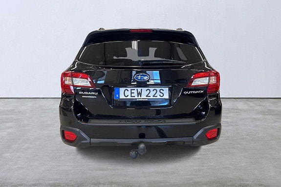 Subaru Outback 5 of 25