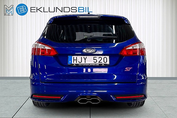 Ford Focus 4 of 5