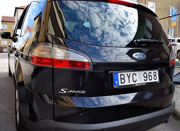 Ford S-MAX 2 of 5