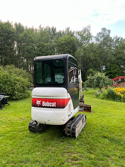 Bobcat E16 Minigrävare Uthyres 2 of 2