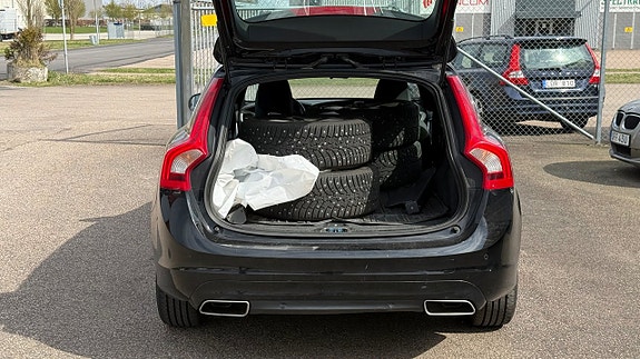 Volvo V60 28 of 30