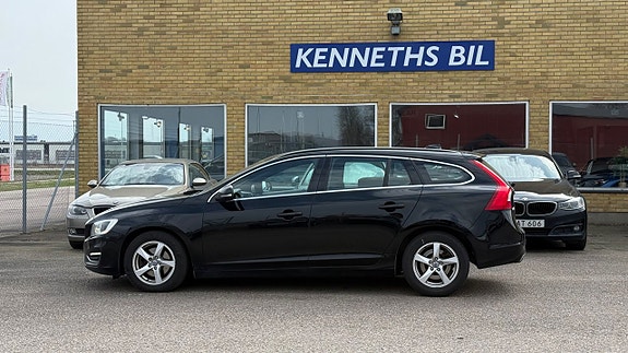 Volvo V60 7 of 30