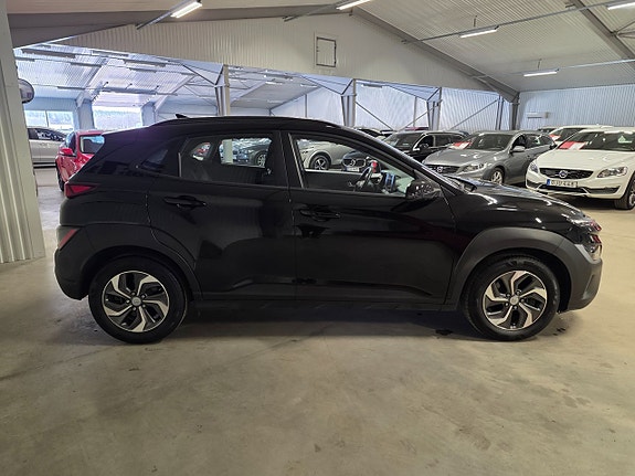 Hyundai Kona 3 of 5