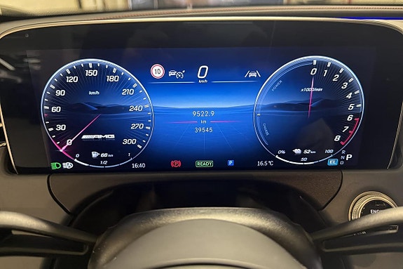 Mercedes-Benz E53 16 of 26