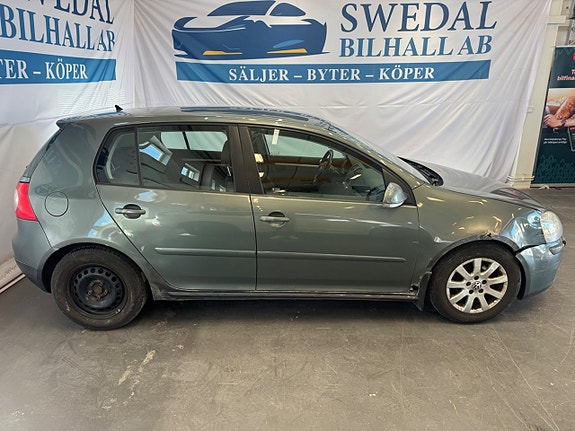 Volkswagen Golf-Serie 5 of 5