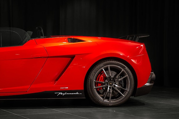 Lamborghini Gallardo 8 of 28