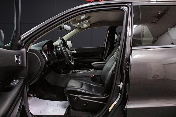 Dodge Durango 7 of 16