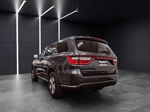 Dodge Durango 4 of 16