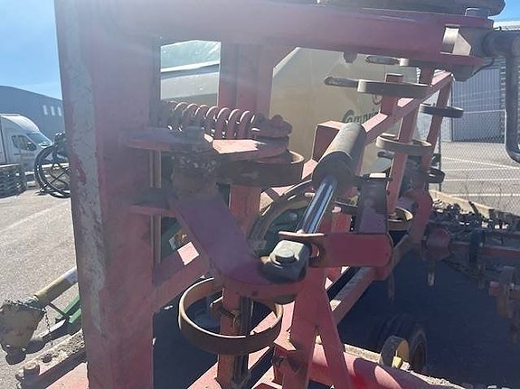 Väderstad Harv NZF 5 met 7 of 8