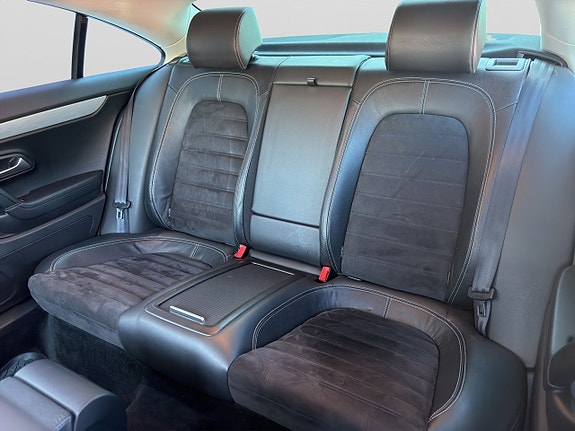 Volkswagen CC 17 of 27