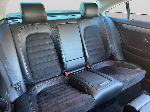Volkswagen CC 26 of 27