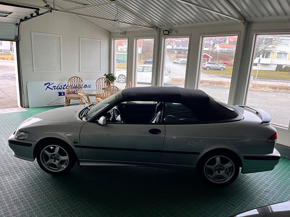 Saab 9-3 4 of 5