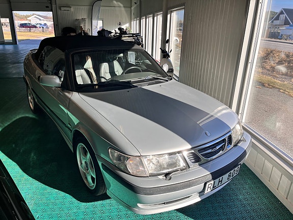 Saab 9-3 6 of 9
