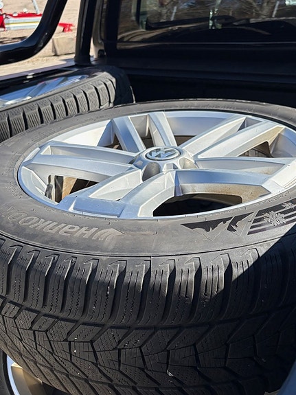 Volkswagen Amarok 11 of 11