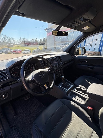 Volkswagen Amarok 6 of 11