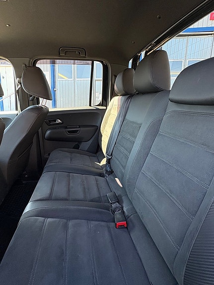 Volkswagen Amarok 7 of 11