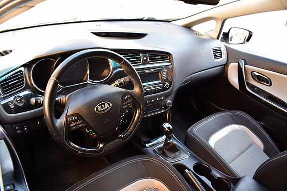 Kia Ceed 8 of 8