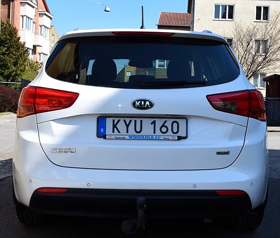 Kia Ceed 4 of 8