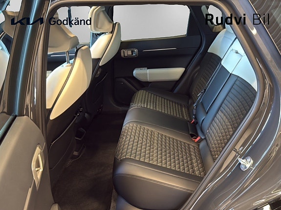 Kia EV4 9 of 14