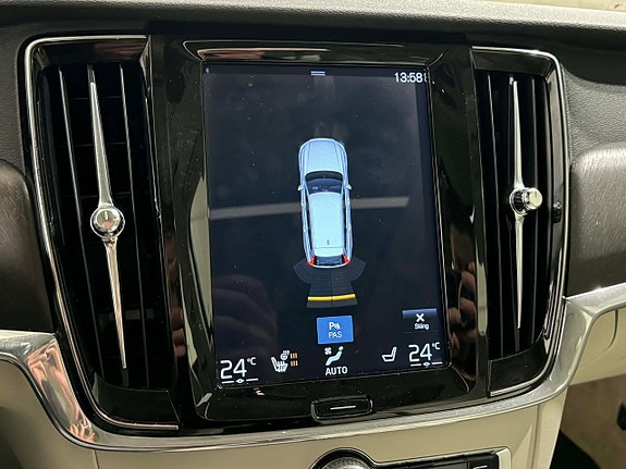 Volvo V90 Cross Country 19 of 19