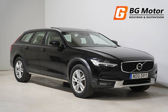 Volvo V90 Cross Country