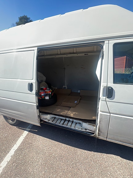Volkswagen Transporter 5 of 16