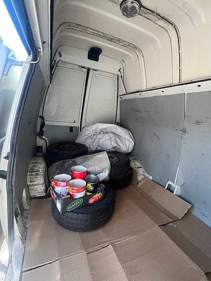 Volkswagen Transporter 9 of 16