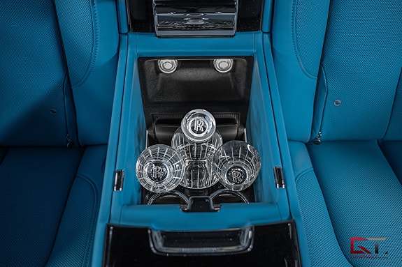 Rolls Royce Cullinan 25 of 27