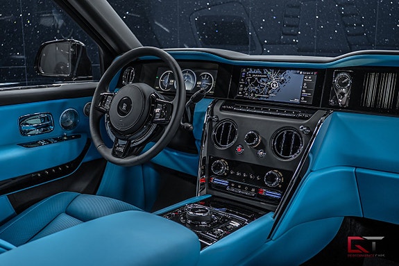 Rolls Royce Cullinan 22 of 27