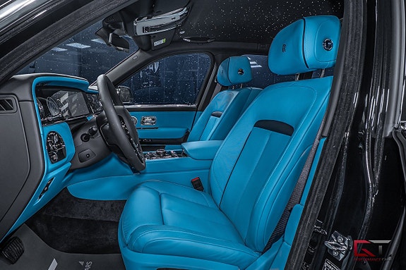 Rolls Royce Cullinan 16 of 27