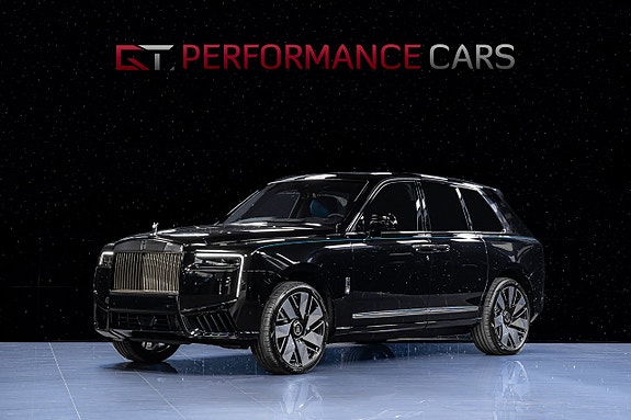 Rolls Royce Cullinan 3 of 5