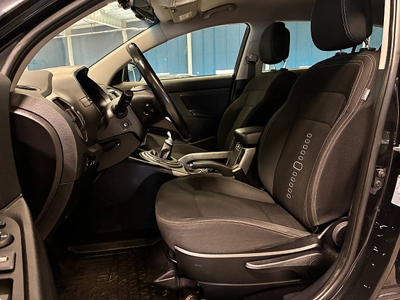 Kia Sportage 12 of 19
