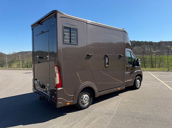 Peugeot Boxer 2 of 5