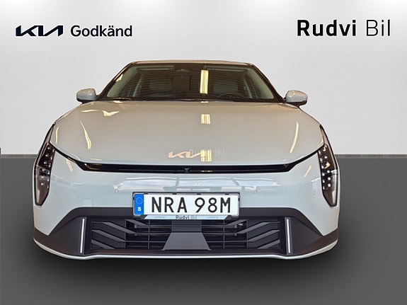 Kia EV4 3 of 14
