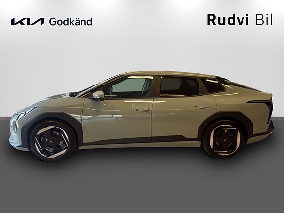 Kia EV4 4 of 14